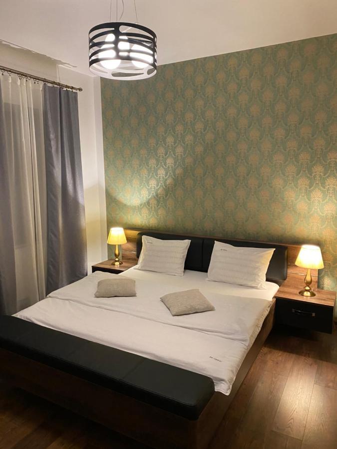 Dd Studio Deluxe Sibiu Luaran gambar