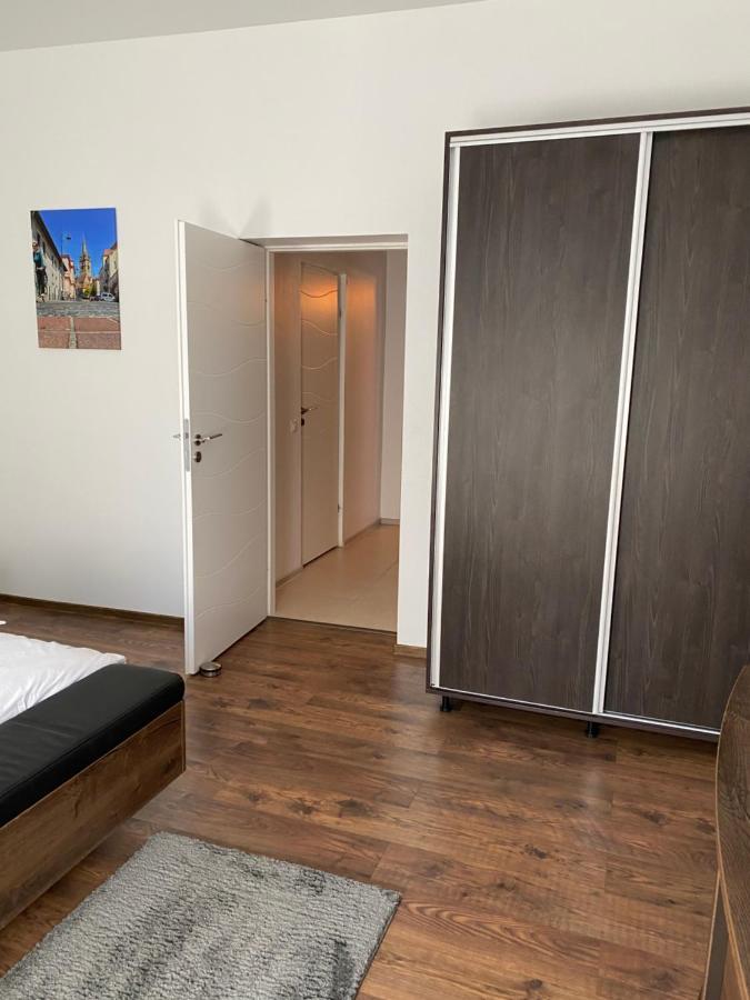 Dd Studio Deluxe Sibiu Luaran gambar