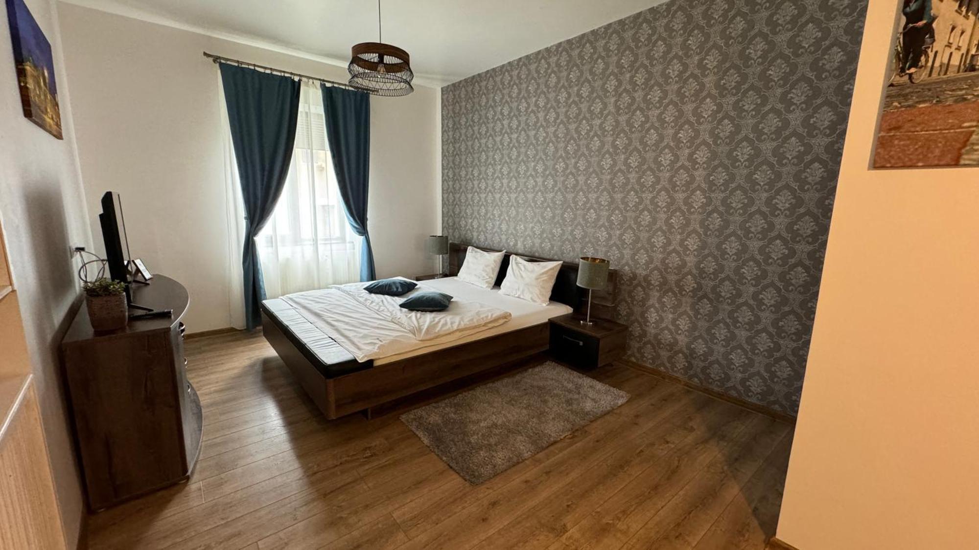 Dd Studio Deluxe Sibiu Luaran gambar