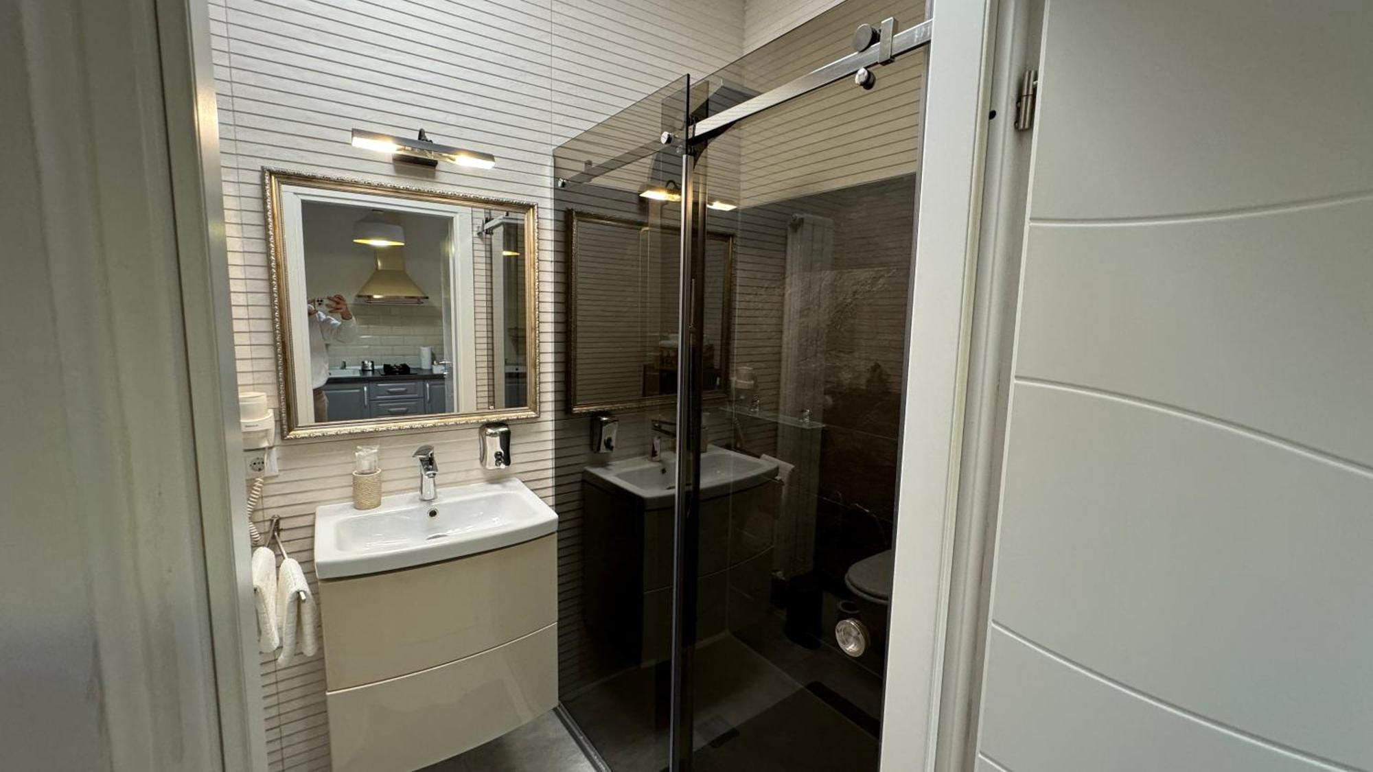 Dd Studio Deluxe Sibiu Luaran gambar