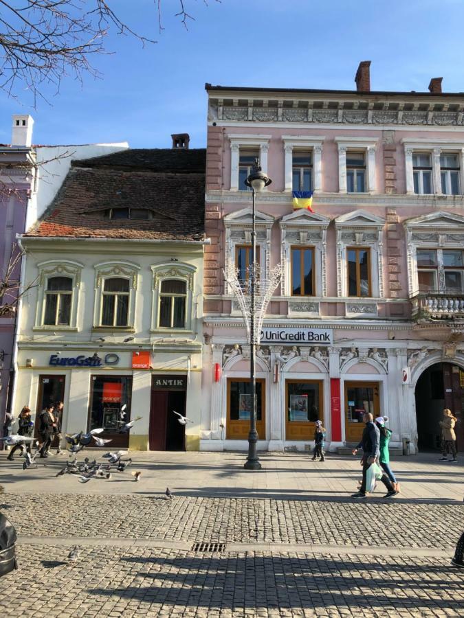 Dd Studio Deluxe Sibiu Luaran gambar